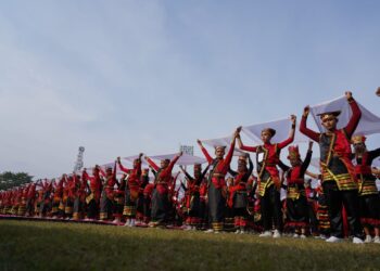 Semangat Api Abadi, Tari Kolosal Bojonegoro Raih Rekor MURI