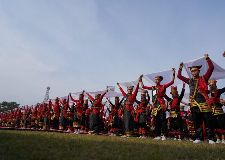 Semangat Api Abadi, Tari Kolosal Bojonegoro Raih Rekor MURI