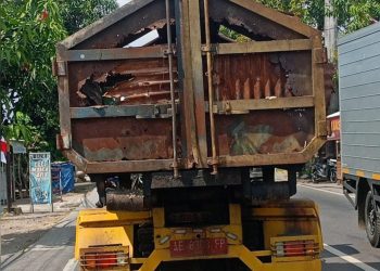 LSM Soroti Pengelolaan Aset DLH Madiun: Truk Sampah Tidak Layak Jalan, Anggaran Justru Terserap untuk Backdrop dan Meubelair