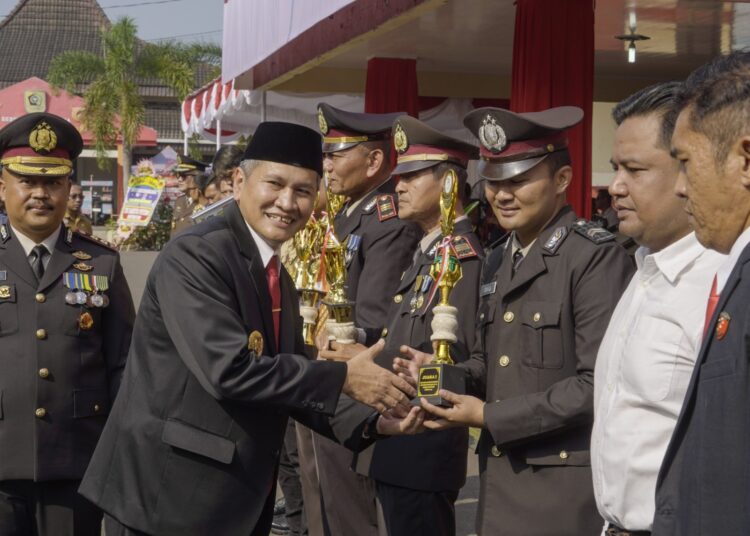 Peringati HUT Bhayangkara ke-79, Bupati dan Forkopimda Hadiri Upacara Bersama Polres Wonogiri