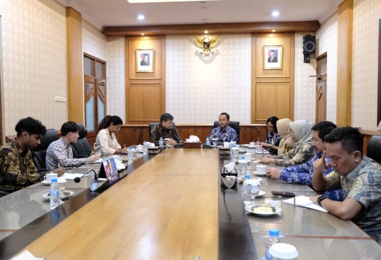 Dubes Singapura Temui Respati Ardi Bahas Beasiswa ASN hingga Investasi Teknologi