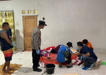 Jenazah Perempuan Ditemukan Terikat di Ruang Tamu, Polisi Selidiki Kasus
