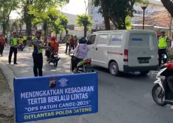 Polda Jateng Tegaskan Budaya Tertib Lalu Lintas Lewat Operasi Patuh Candi 2025