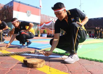 Polres Ngawi Meriahkan HUT ke-80 RI dengan Lomba Tradisional