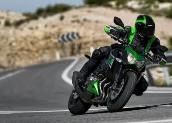 Masih Layakkah Meminang Kawasaki Z800 di Tahun 2025?