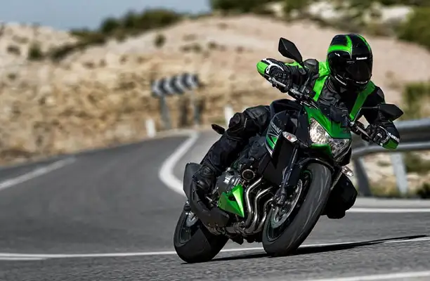 Masih Layakkah Meminang Kawasaki Z800 di Tahun 2025?