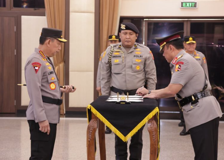 Kapolri Lantik Komjen Dedi Prasetyo Sebagai Wakapolri Baru