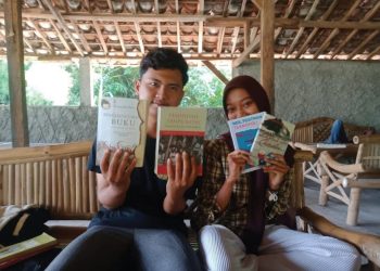 Di Tengah Era Digital, Persewaan Buku Jenggala Jadi Oase Literasi  Bojonegoro