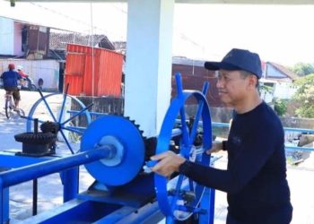 Dorong Upaya Normalisasi dan Kebersihan, Bupati Kudus Tinjau Tanggul Sungai Kaliwulan