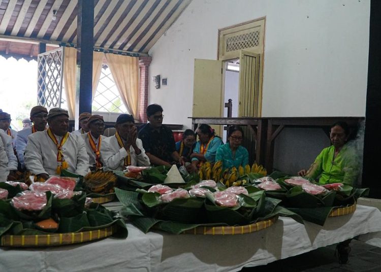 Kraton Kasunanan Surakarta Gelar Wilujengan Usai Rampungnya Pembuatan Pawon untuk Prosesi Bethak Adang Tahun Dal 1959