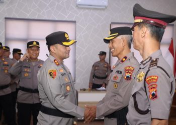 Penuh Apresiasi, Polres Wonogiri Lepas Kapolsek Selogiri dan Naikkan Pangkat Personel Berprestasi