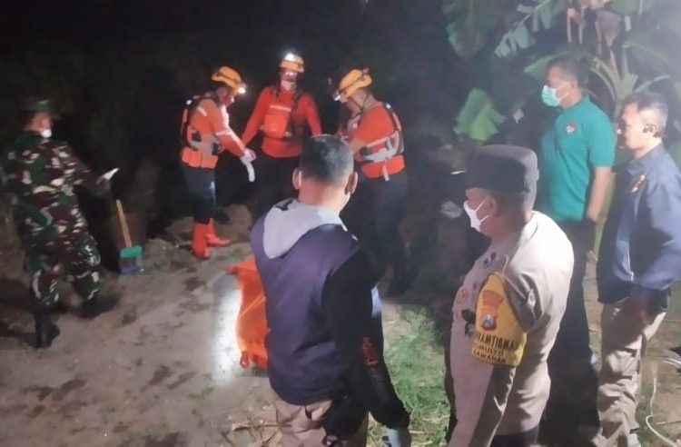 Tiga Hari Menghilang, Jasad Warga Sukoharjo Ditemukan di Sungai Bengawan Madiun
