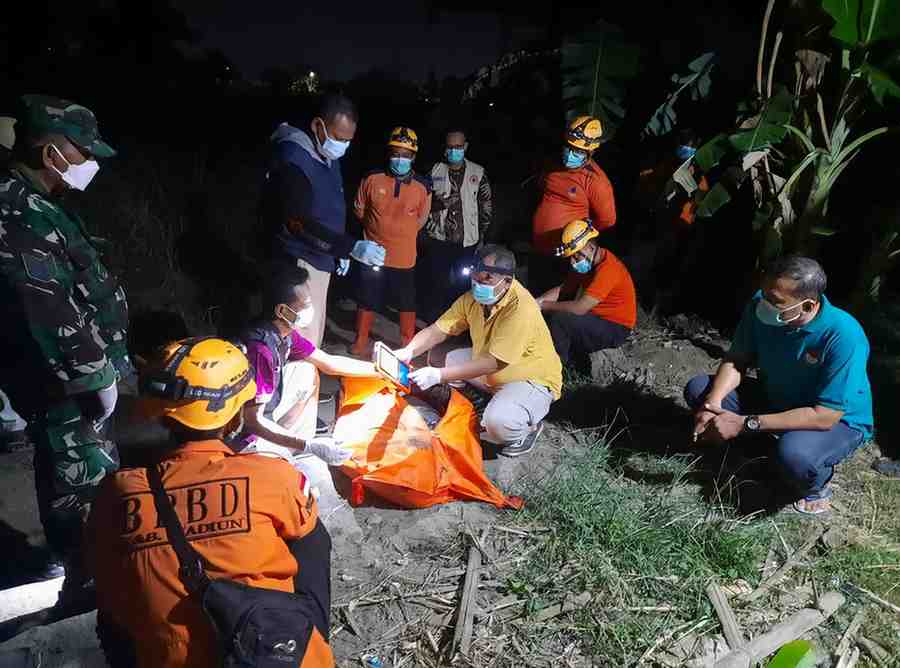 Tiga Hari Menghilang, Jasad Warga Sukoharjo Ditemukan di Sungai Bengawan Madiun