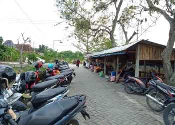 Bakso Tempuran Ludes 500 Porsi Hanya dalam 5 Jam