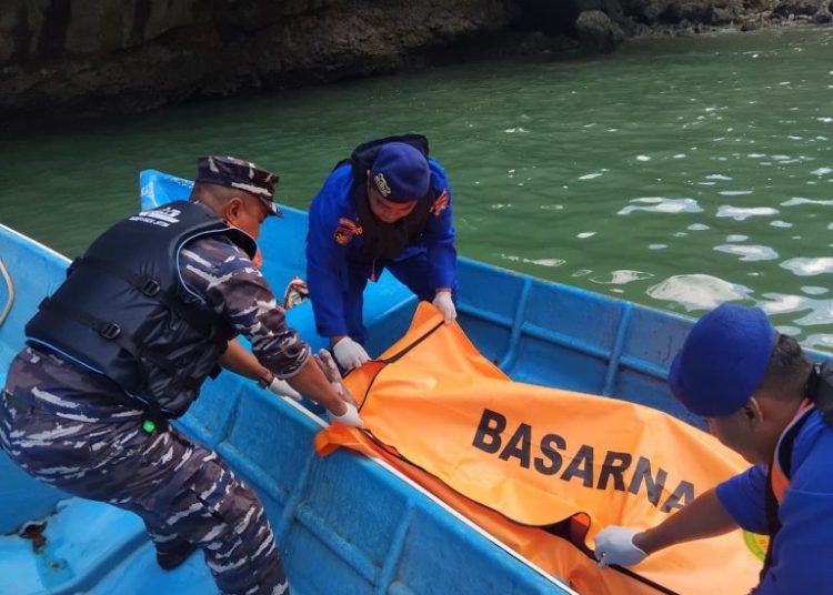 Jenazah Mengapung Ditemukan di Perairan Teluk Gelon Pacitan