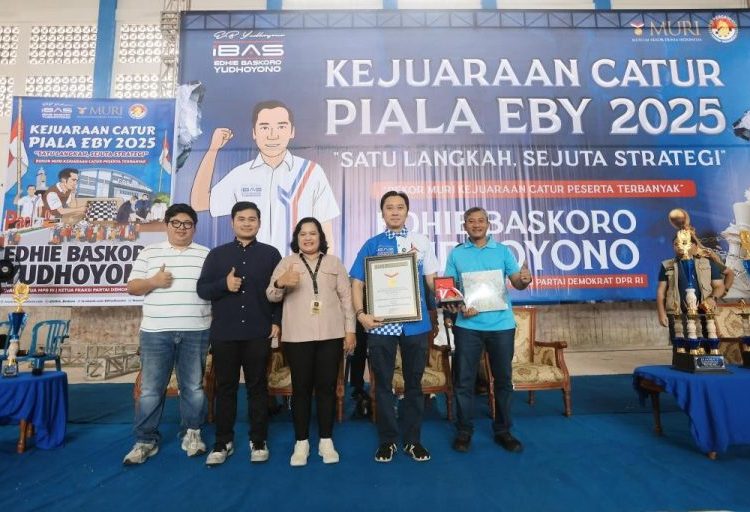 Kejuaraan Catur Piala EBY 2025 Pecahkan Rekor MURI dengan 2.108 Peserta