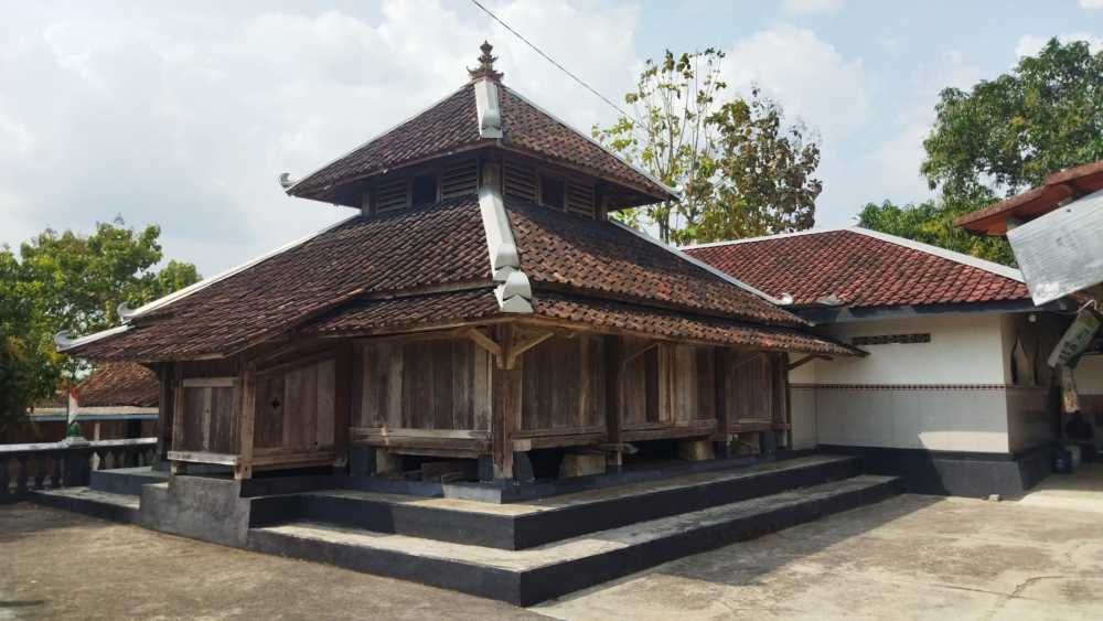 Masjid Tiban Wonokerso, Bangunan Kayu Jati Berusia Ratusan Tahun di Wonogiri