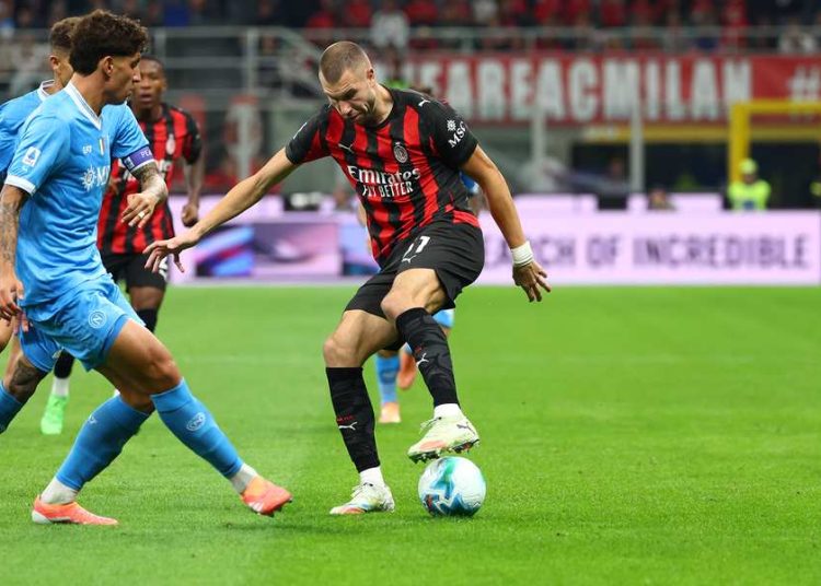 Napoli Kandas, Milan Melaju ke Puncak Klasemen Serie A