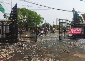 Perlawanan Masyarakat Pati, Tuntut Bupati Sudewo Mundur