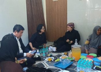 Atlet Gimnastik Indonesia Meninggal, Presiden FIG Dunia & Ketua FGI Sambangi Rumah Duka di Gresik