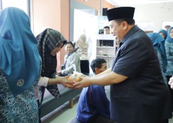 Tomat Murah di Petani, Pemkab Jombang Beli dan Salurkan ke Masyarakat