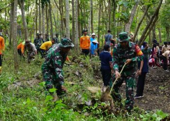 HUT TNI ke-80, Sungai Gunung Ringin Jadi Sasaran Aksi Bersih