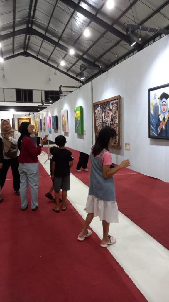 Pameran Seni Rupa Trenggalek Diserbu 200 Pengunjung per Hari