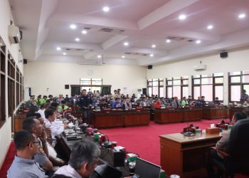 Polres Wonogiri Kawal RDP Mahasiswa-DPRD Berjalan Kondusif