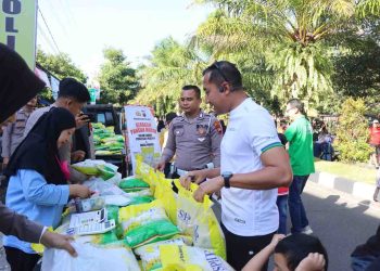 Beras Murah Polres Boyolali Ludes Diserbu Warga di CFD