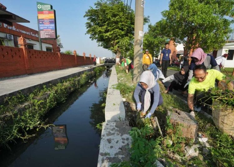 Sampah Mojokerto Turun 50%, Ning Ita: Ini Bukti Warga Makin Peduli