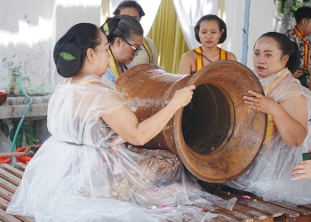 Kraton Surakarta Gelar Jamasan Kanjeng Kyai Dhudha Jelang Bethak Adang Tahun Dal 1959