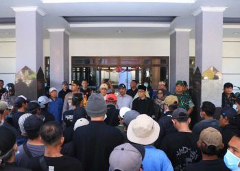 Mahasiswa Ngawi Gelar Aksi ‘Ngawi In Solidarity’ Tuntut Solusi Persoalan Bangsa