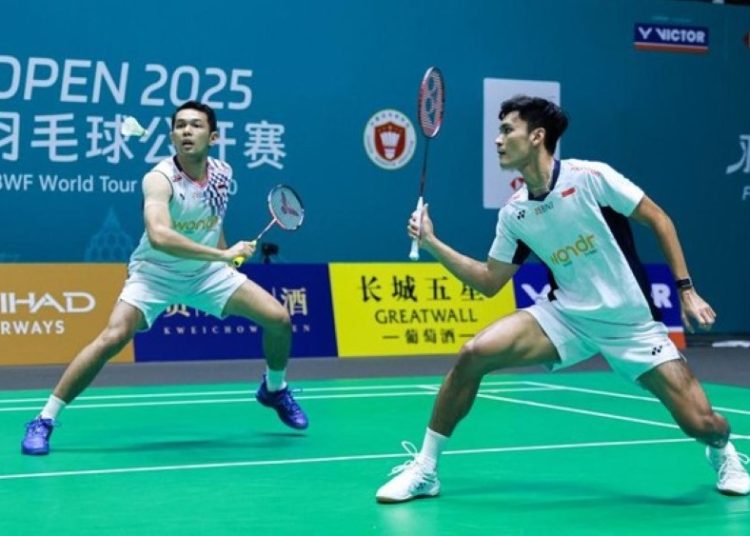 Duet Fajar/Fikri Tanpa Ampun, Singkirkan Huang/Liu di China Masters 2025