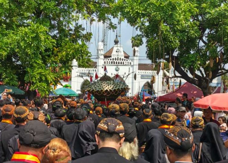 Karaton Surakarta Gelar Hajad Dalem Garebeg Mulud Tahun Dal 1959