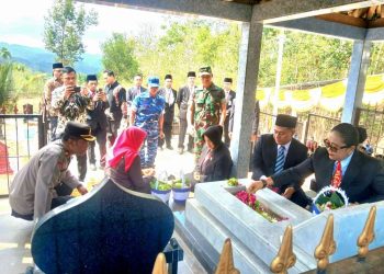 Hari Jadi ke-195, Forkopimda Gunungkidul Ziarah ke Makam Mantan Bupati