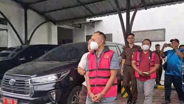 Skandal Korupsi Pujasera Kapal TBM Rugikan Negara Miliaran