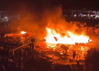 Grand Final Soedirman Cup 2025 di Pacitan Ricuh, Penonton Bakar Perangkat Pertandingan