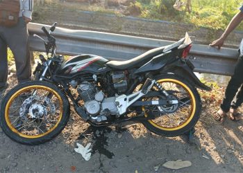 Tabrakan Maut Motor vs Truk Tronton di Jombang, Pemuda 19 Tahun Tewas di Tempat
