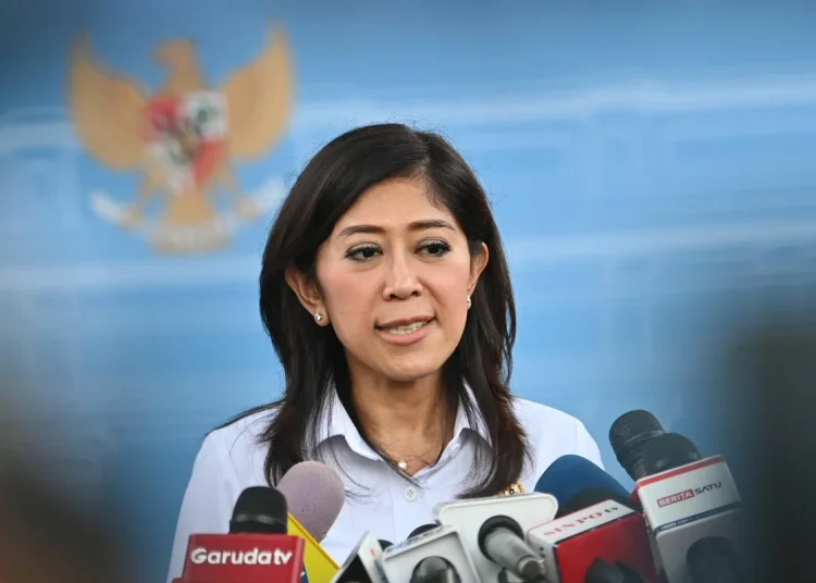 Meutya Hafid Pastikan Jual Beli Hp Tak Seperti BPKB Motor