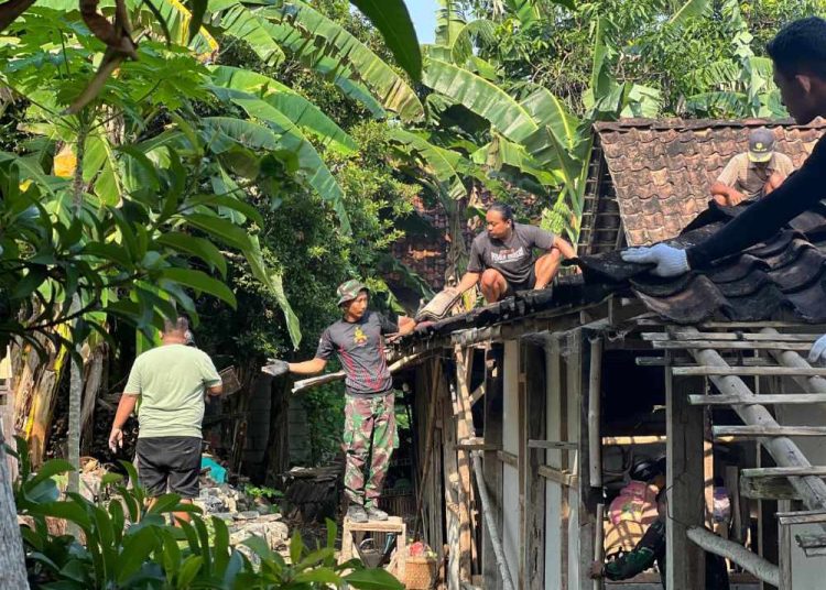 Satgas TMMD Kebut Rehab Rumah Warga Tak Layak Huni di Gunungkidul