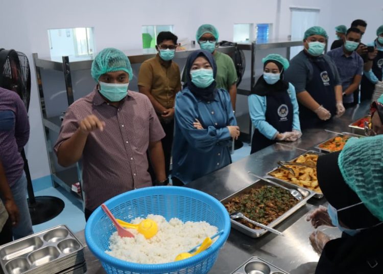 Kapolres Wonogiri Tinjau Pemeriksaan Keamanan Makanan Program SPPG