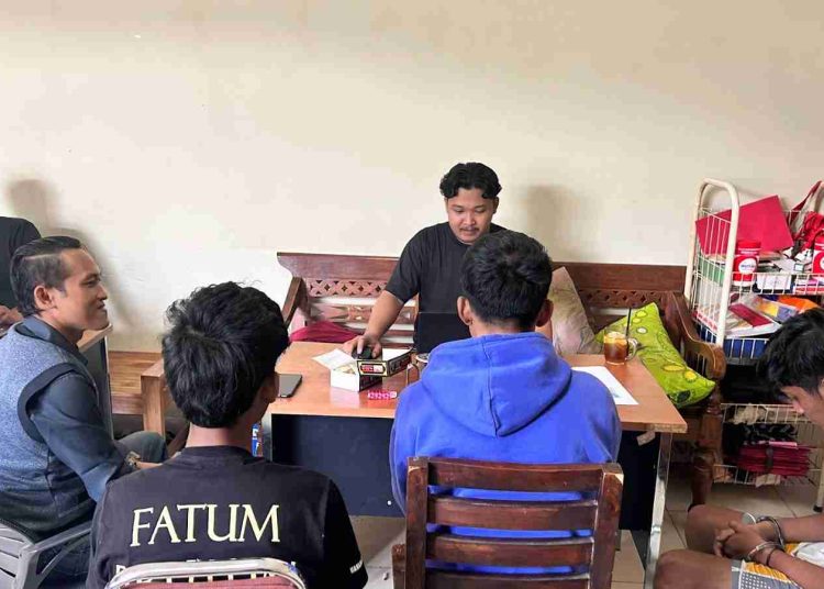 Tiga Pengedar Sabu Dibekuk di Kartasura, 30 Paket Barang Bukti Diamankan
