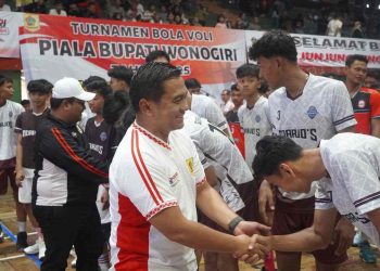 Kapolres Wonogiri Hadiri Pembukaan Turnamen Bola Voli Piala Bupati Wonogiri 2025