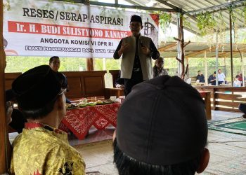 Budi Sulistyono Reses di Lereng Lawu, Nikmati Kopi Selondo Sambil Dukung UMKM Lokal