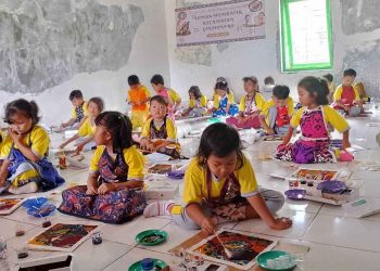 Membatik Sejak Dini, Anak TK Giritontro Rayakan Hari Batik Nasional 2025