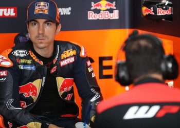 Maverick Vinales, resmi mengundurkan diri dari MotoGP Indonesia 2025 yang digelar di Sirkuit Mandalika, Lombok.