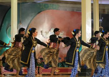 Angkat Spirit PB VI, Kraton Surakarta Hadirkan Beksan Wiryanaranata di Catur Sagatra 2025