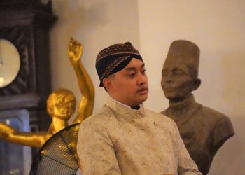 Pakoe Boewono XIV, Raja Muda di Era Digital: Menjaga Warisan Jawa di Tengah Zaman yang Berubah