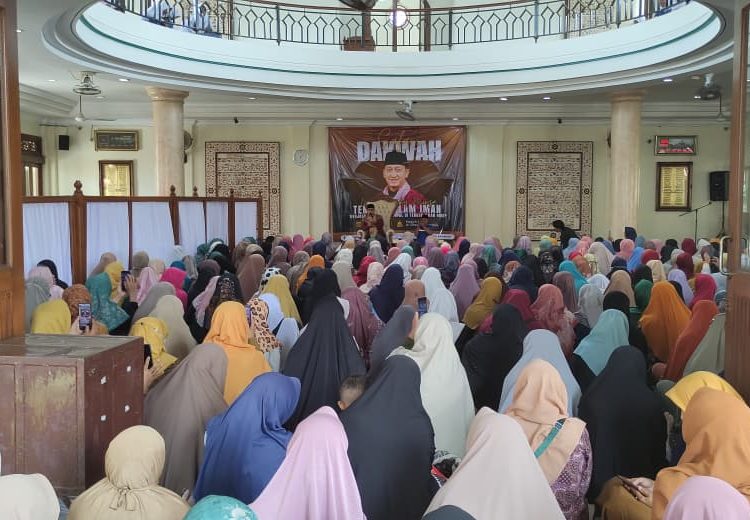Ribuan Jamaah Padati Safari Dakwah Ustadz Zacky Mirza di Baturetno