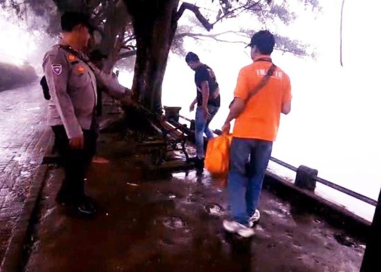 Wisatawan Asal Ponorogo Meninggal Mendadak di Telaga Sarangan